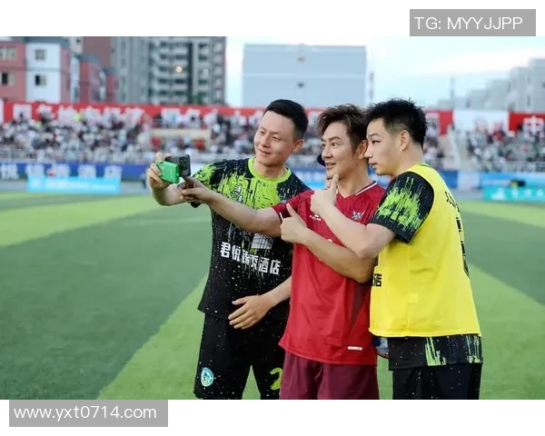 香港足球明星队赴日本挑战亚洲强队展现风采与实力